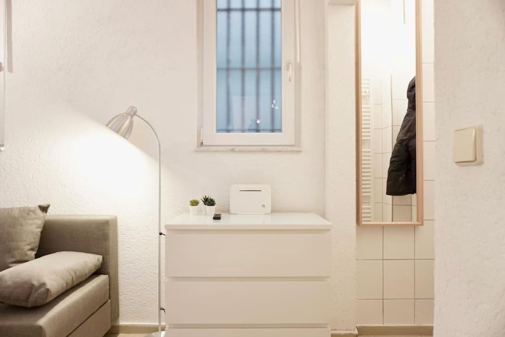 Gemutliches Kleines Studio-apartment In Top Lage Nahe Innenstadt Mit Klimaanlage Appartement *