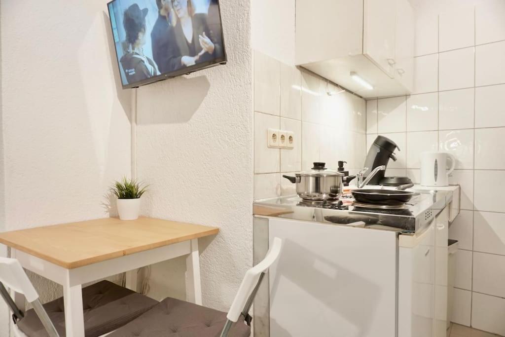 Gemutliches Kleines Studio-apartment In Top Lage Nahe Innenstadt Mit Klimaanlage Appartement