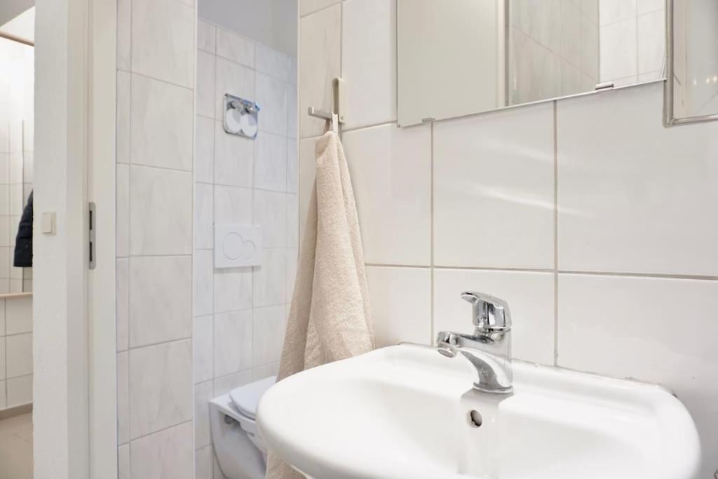 Appartement Gemutliches Kleines Studio-apartment In Top Lage Nahe Innenstadt Mit Klimaanlage